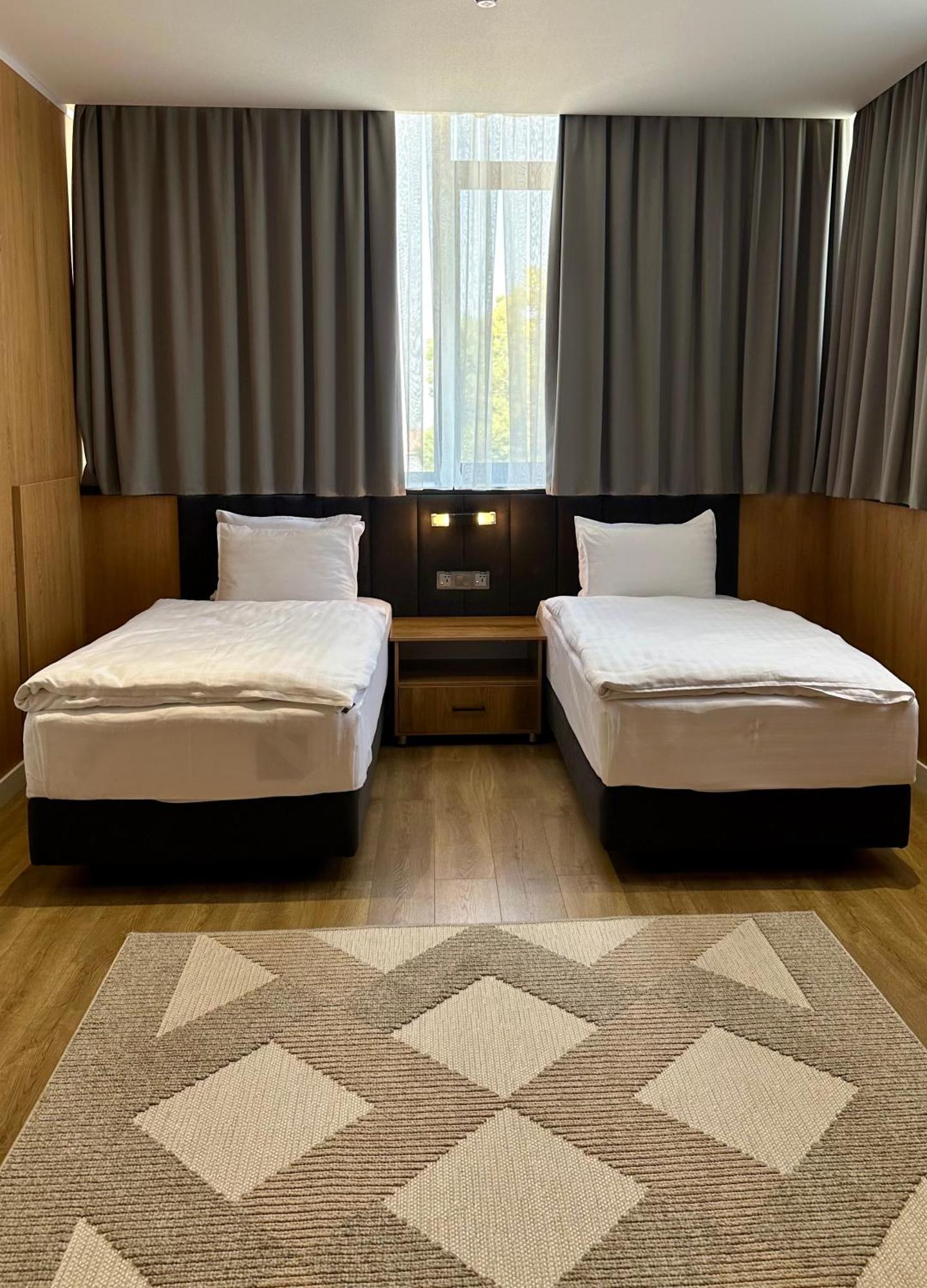 סמרקנד Wellfort Hotel מראה חיצוני תמונה