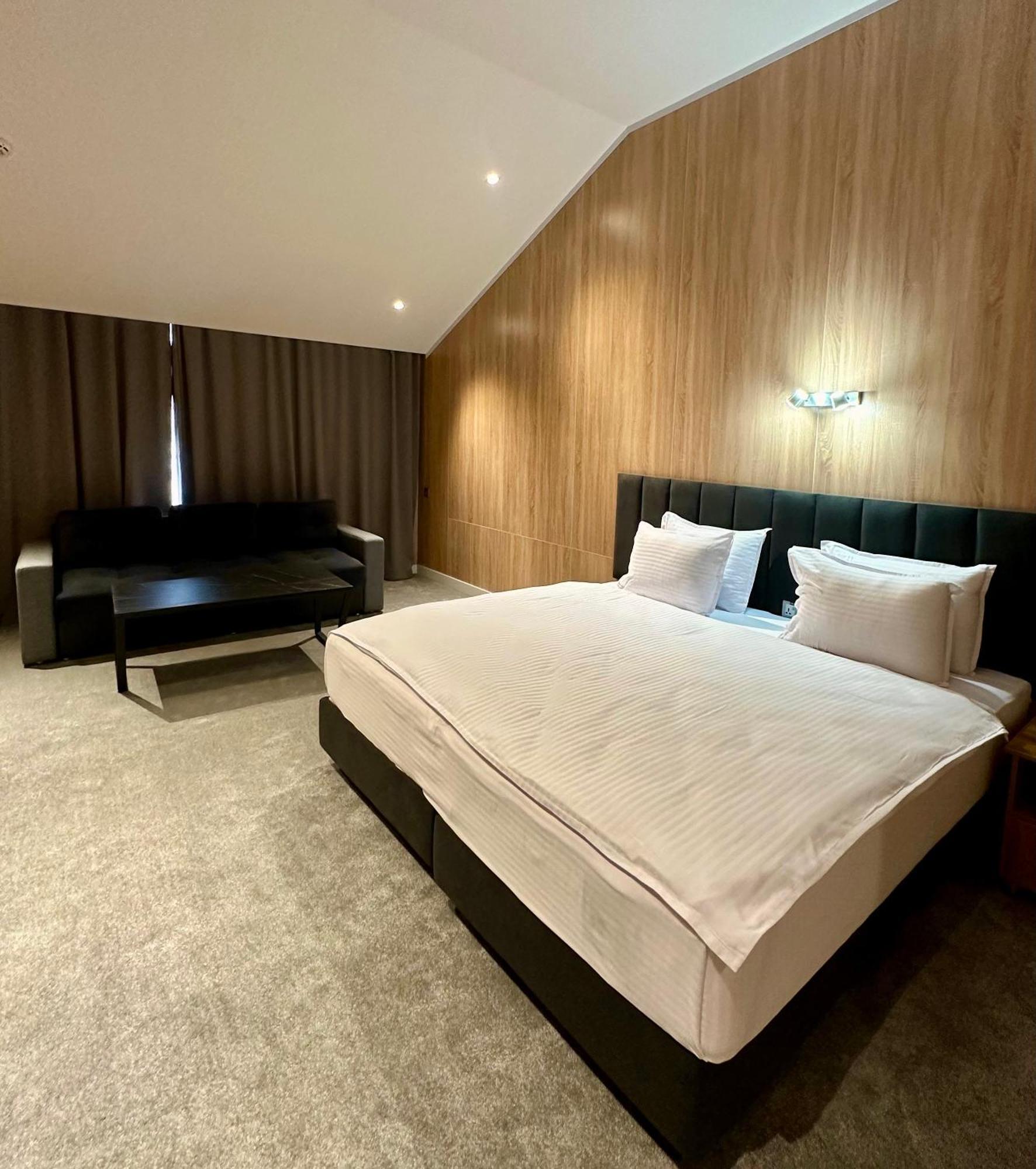 סמרקנד Wellfort Hotel מראה חיצוני תמונה