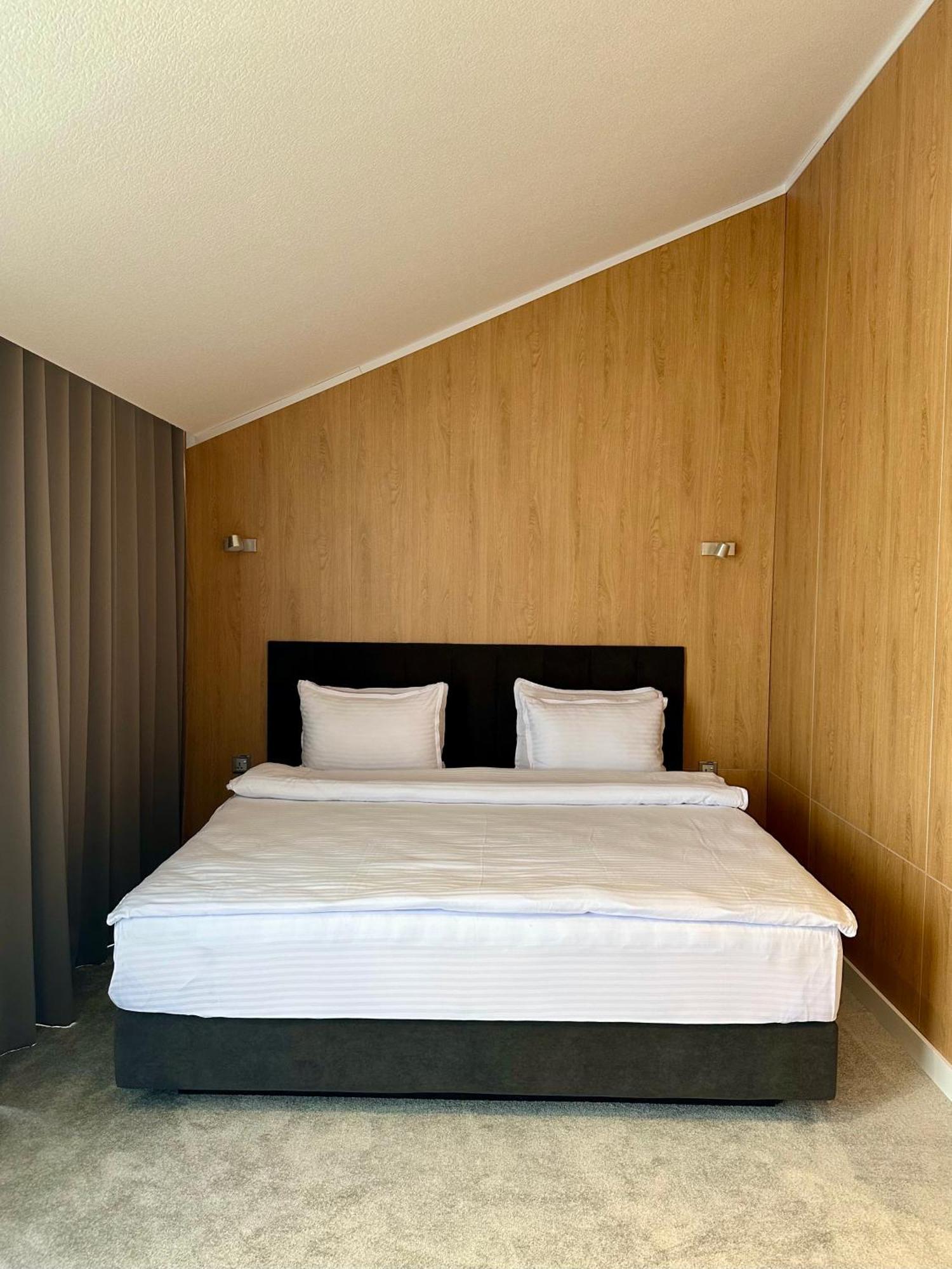 סמרקנד Wellfort Hotel מראה חיצוני תמונה